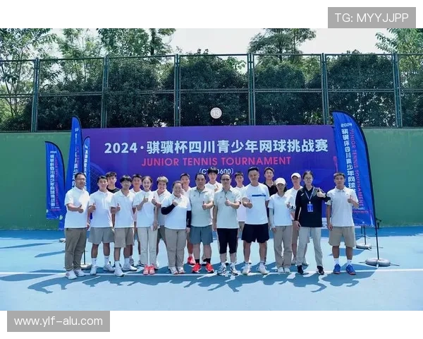 成都网球队以71分领跑挑战赛积分榜展现强劲实力